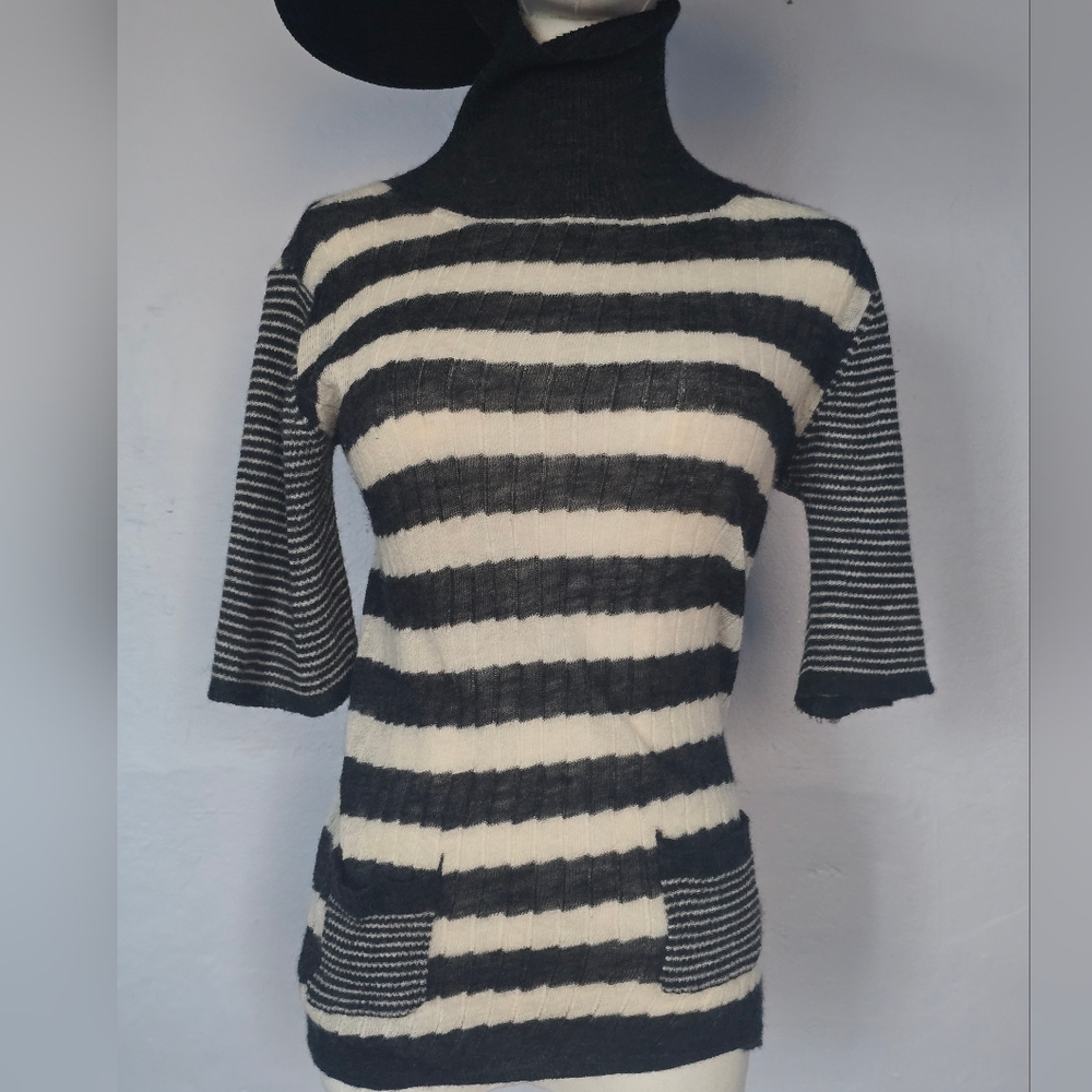YOSHI KONDO Multi Stripe Half Sleeve Turtlneck Sweater Size L